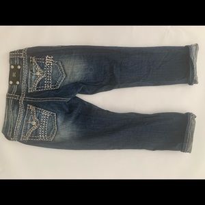 Miss Me cropped jeans